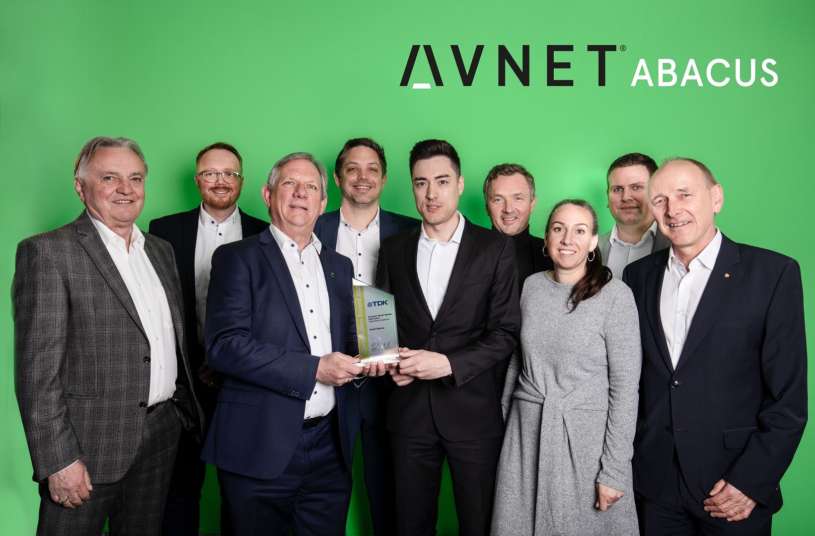 Avnet Abacus si assicura il TDK European distribution award per il secondo anno di fila