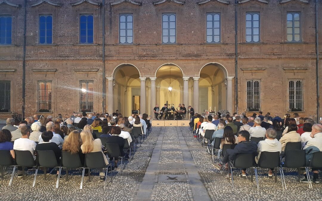 UNA BUONA CAUSA, UN BELL’ EVENTO E TANTO SUCCESSO PER LA-FRA ONLUS